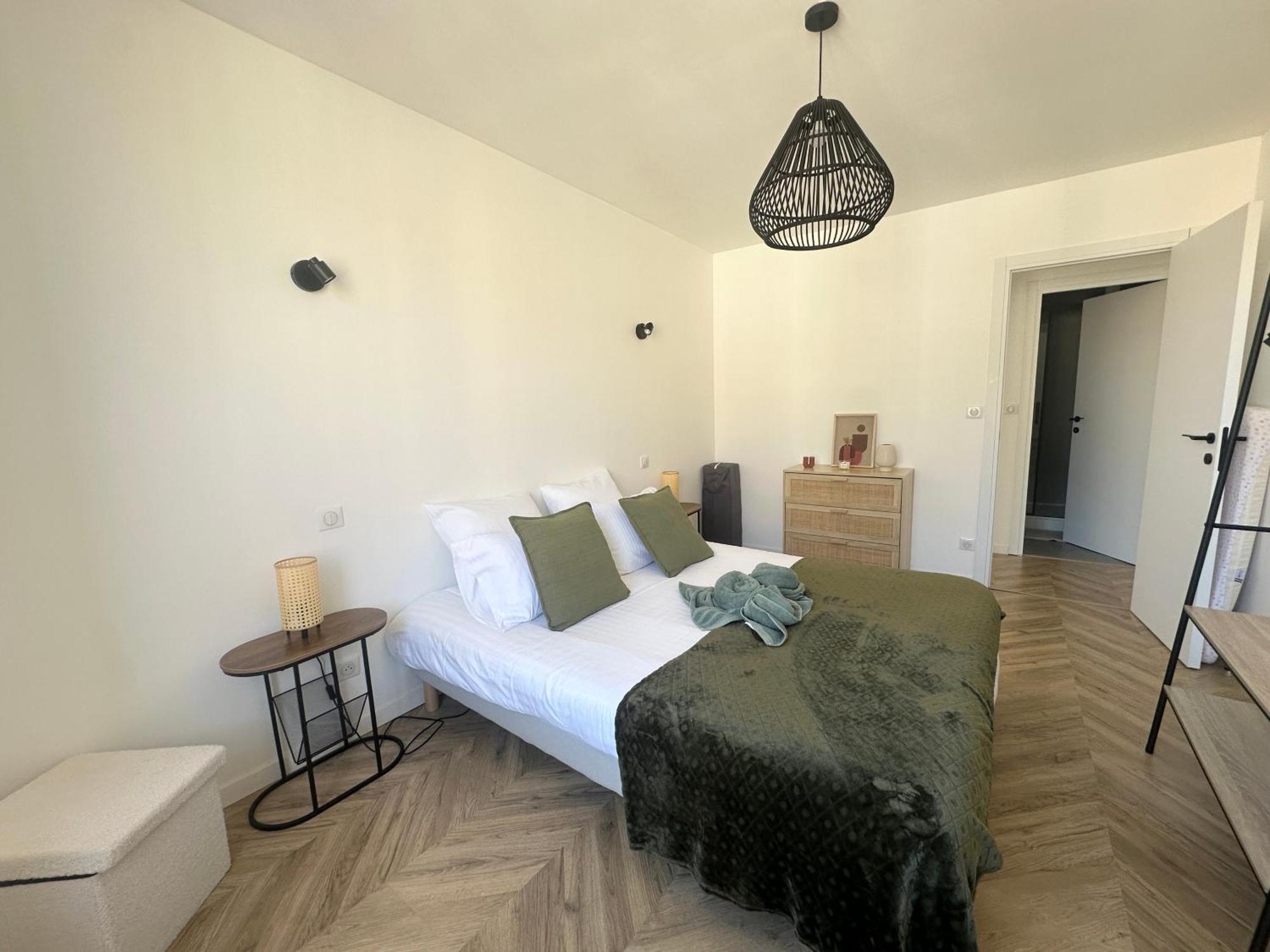Appartement Cosy & Moderne 6 Personnes Centre Charleville-Mezieres - Ardennes מראה חיצוני תמונה